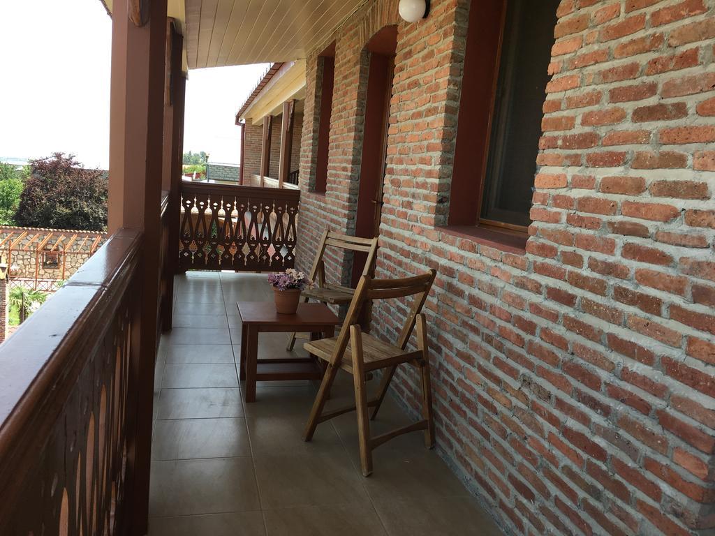 Hotel Sweet Home Telavi Bagian luar foto