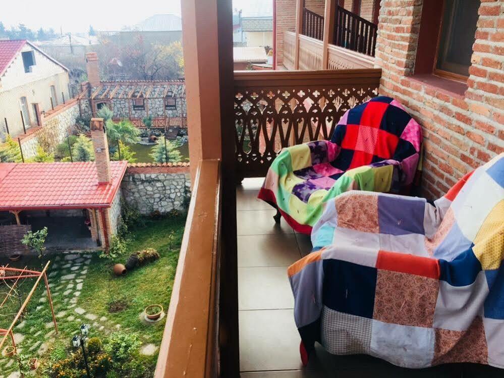 Hotel Sweet Home Telavi Bagian luar foto